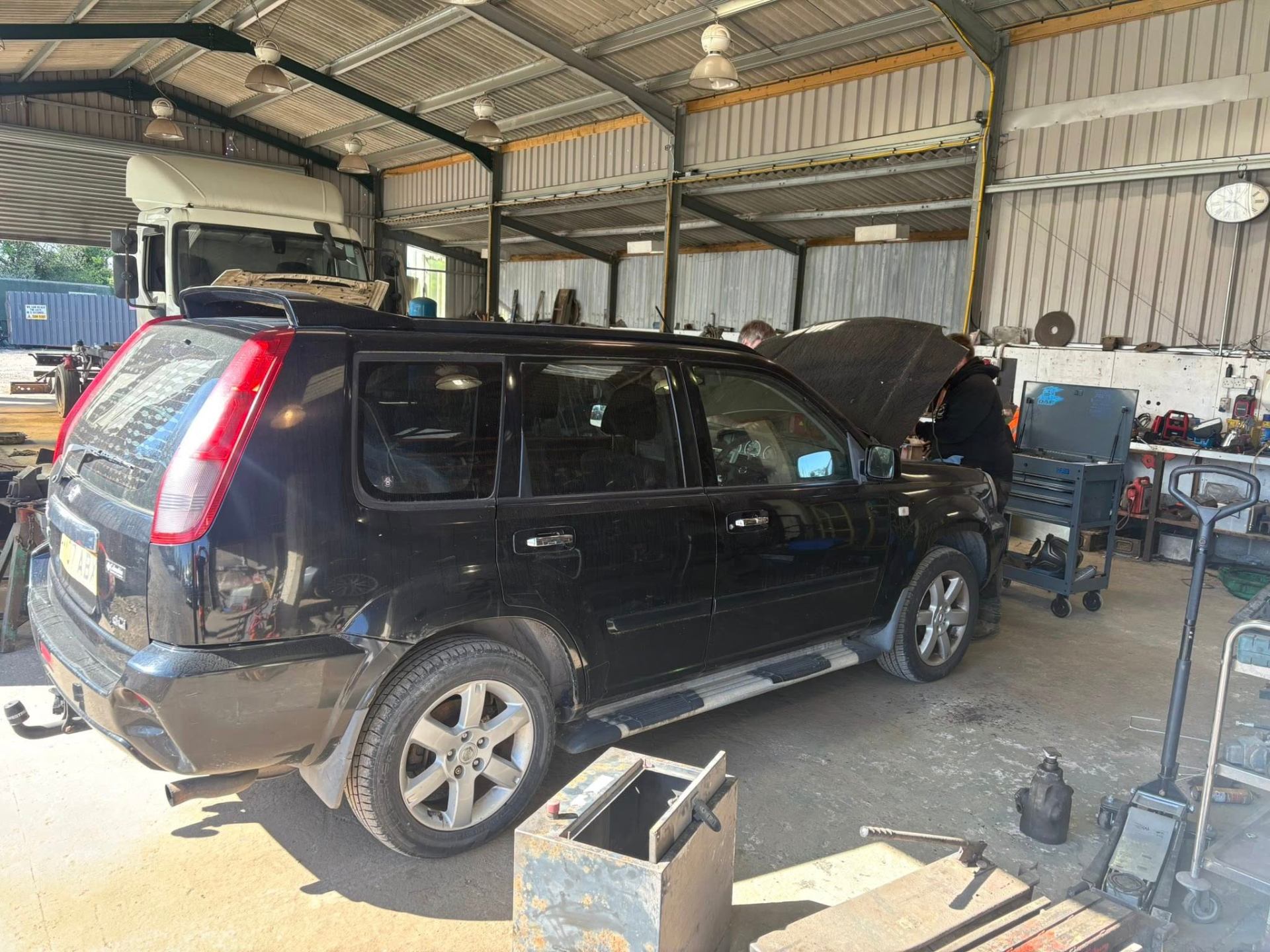 SRW recovery truck on the road